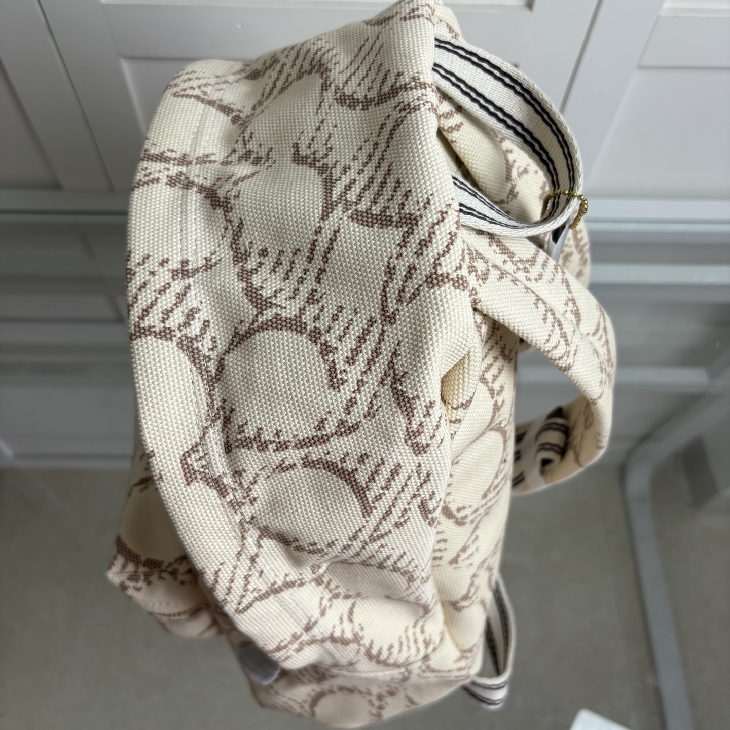 
COACH/蔻驰女士经典标志CARGO双肩包 CBD97 尺寸33*38.5*14