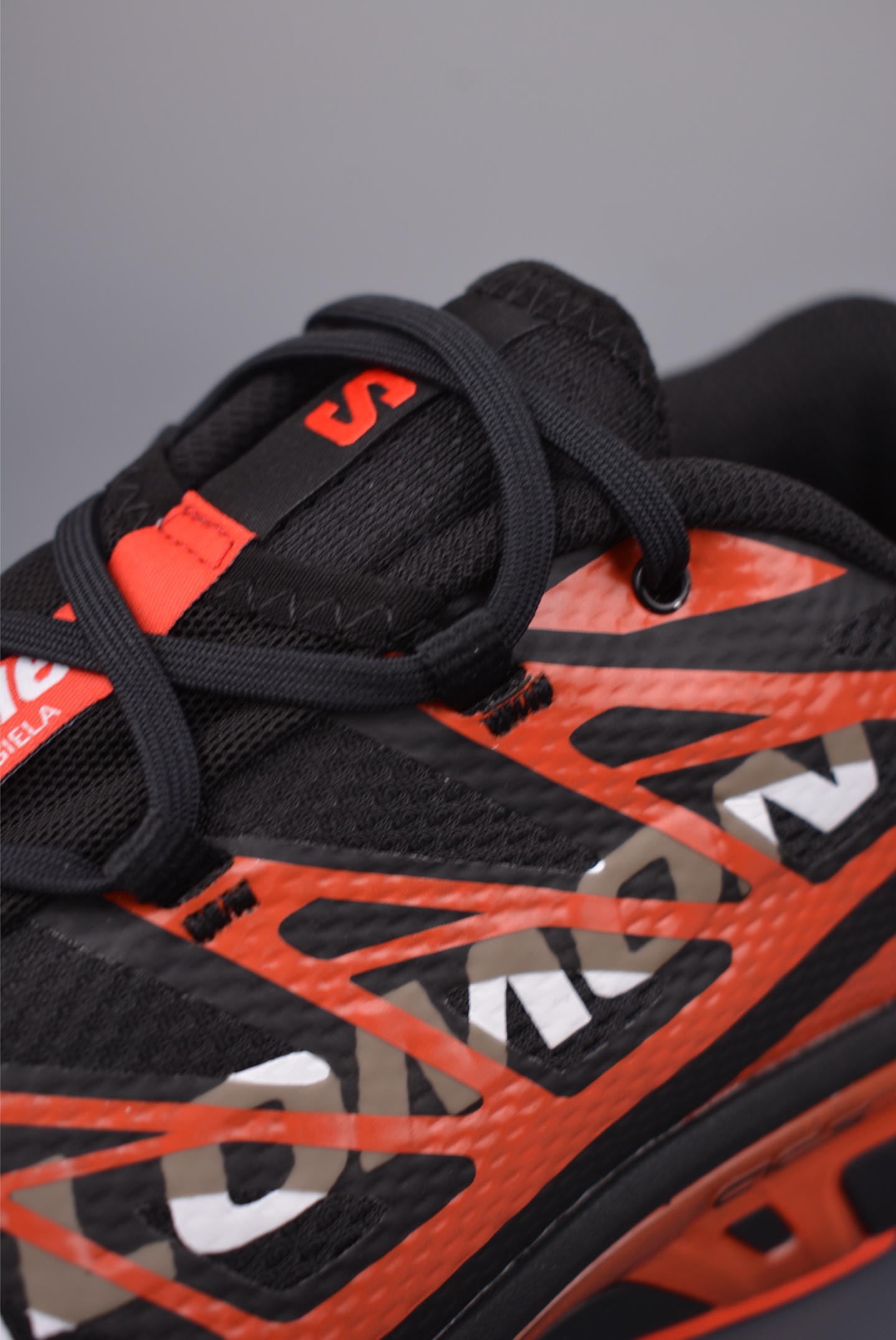 MM6馬吉拉 x Salomon 薩洛蒙Spectur 2系列 
薩洛蒙復古潮流戶外機能登山跑鞋 
▪️底厚：4.5CM
▪️官方貨號: 491070 273633
▪️Size:   36 36.5 37.5 38 38.5 39 40 40.5 41 42 42.5 43 44 44.5 45 
