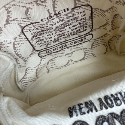 
COACH/蔻驰女士经典标志CARGO双肩包 CBD97 尺寸33*38.5*14