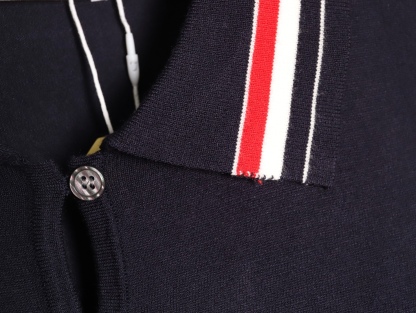 🔝THOM BROWNE TB 彩條翻領羊毛針織連衣裙
原版定制面料 輔料 
尺碼：1 2 3