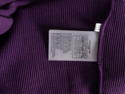 🔝Carhartt 卡哈特 華夫格洗長袖T恤 
定織定染華夫格面料 面料特殊性很大縮水性以及版型都需要考慮在內 控制的縮率都是經過3道工序 第一道面料洗水 第二道面料烘乾 第三道酵素洗 三道後的控制縮率幾乎已經達到最佳狀態
尺碼：S-XL