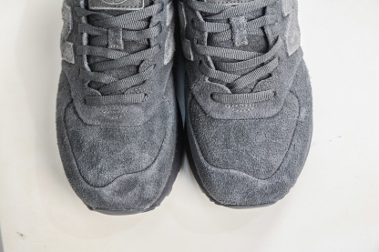 Stone Island x New Balance NB574 石頭島聯名低幫復古慢跑鞋 
貨號：U574BST1
Size：36-45