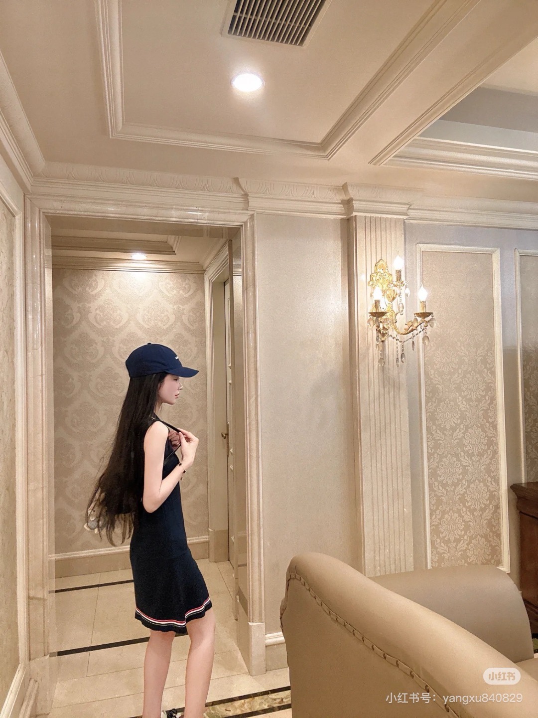 🔝THOM BROWNE TB 彩條翻領羊毛針織連衣裙
原版定制面料 輔料 
尺碼：1 2 3