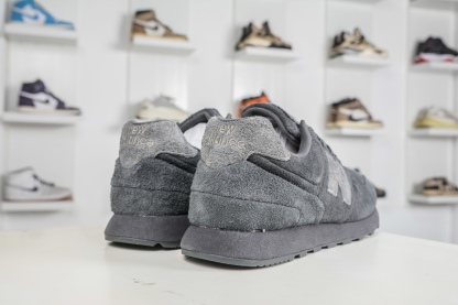 Stone Island x New Balance NB574 石頭島聯名低幫復古慢跑鞋 
貨號：U574BST1
Size：36-45