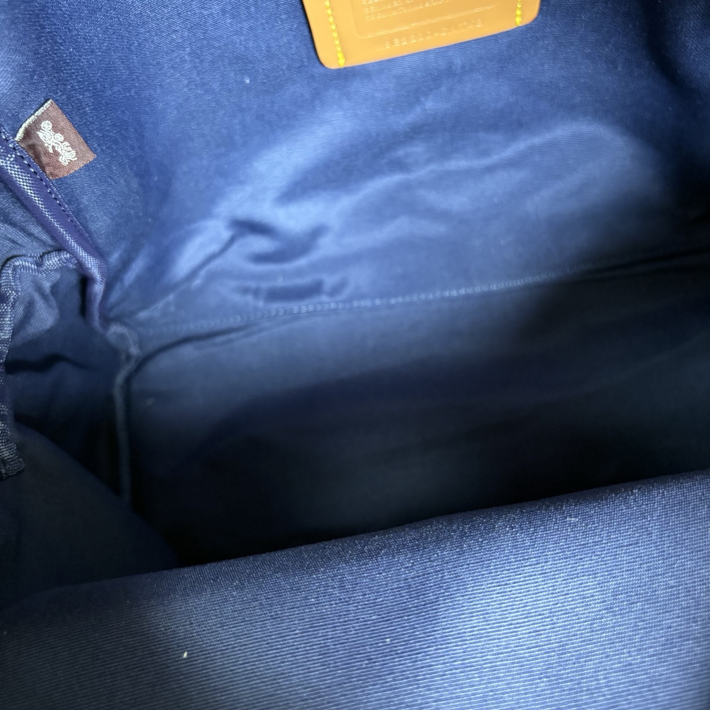 
COACH/蔻驰女士经典标志CARGO双肩包 CBD97