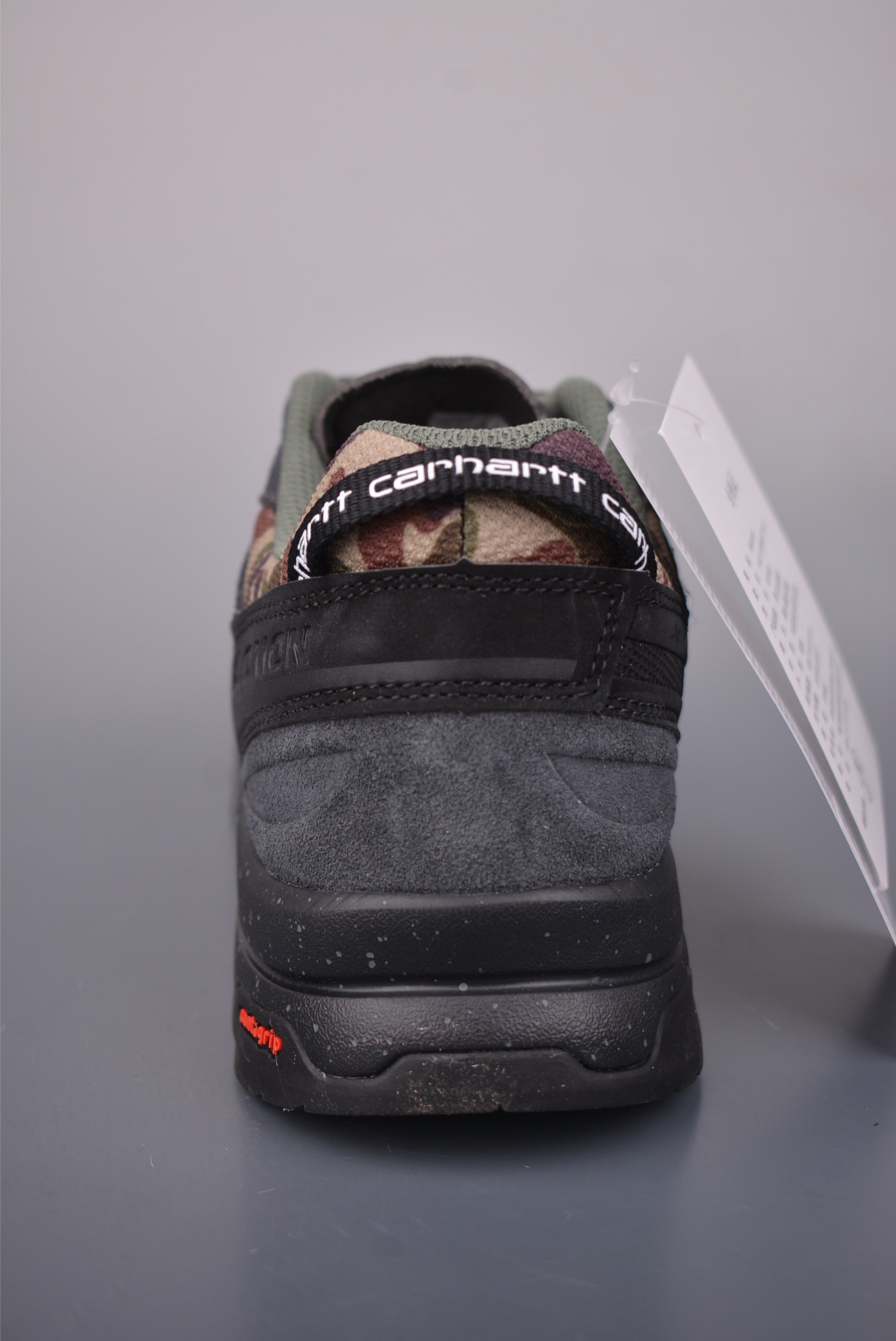 薩洛蒙 X-ALP SUEDE 
探索者系列 
潮流越野機能戶外休閒運動跑步鞋
官方貨號: 491655 283633
尺碼：36 36.5 37 38 38.5 39 40 40.5 41.5 42 42.5 43 44 45 46