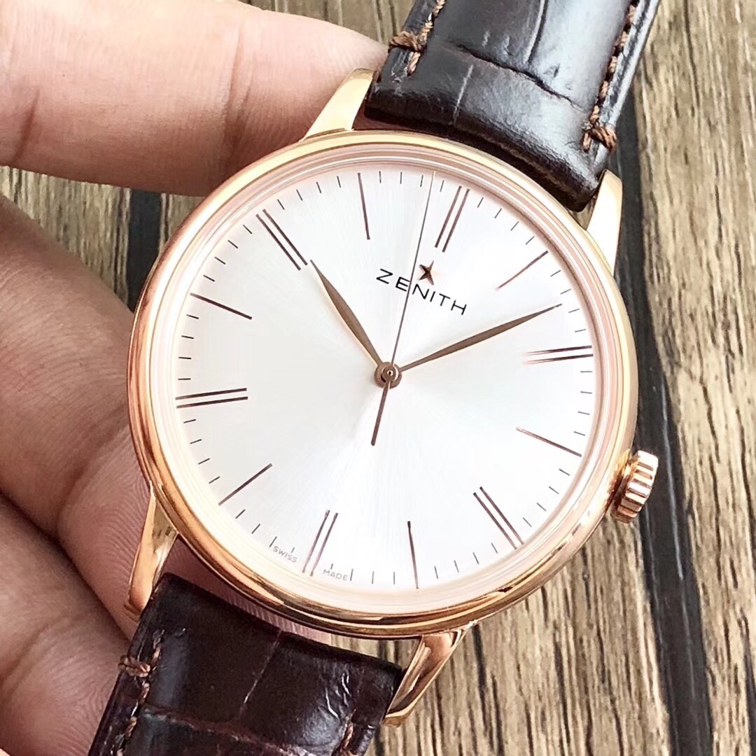 【真力時】菁英系列：一切來得剛剛好！
  機芯：進口9015改制ELITE6150型號-剛剛好
  表殼：原版開模42MM/316L精鋼-剛剛好
  玻璃：弧形雙面防眩處理藍寶石-剛剛好
  字面：字釘鐫刻/鍍銠太陽紋/琢面指針-剛剛好
  皮帶：精選意大利牛皮+膠質底皮-剛剛好
  表扣：原版制動折疊扣-剛剛好
原版開模超級復刻，歷盡兩年時間突破各種工藝難關，到達一切剛剛好的效果！