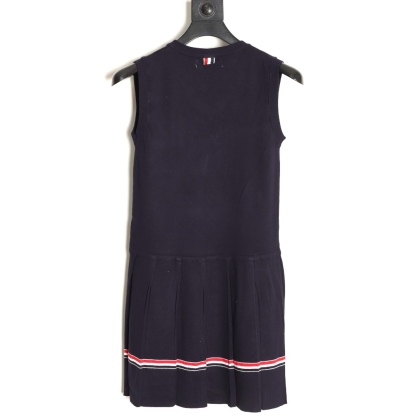 🔝THOM BROWNE TB 彩條V領羊毛針織連衣裙
原版定制面料 輔料 
尺碼：1 2 3