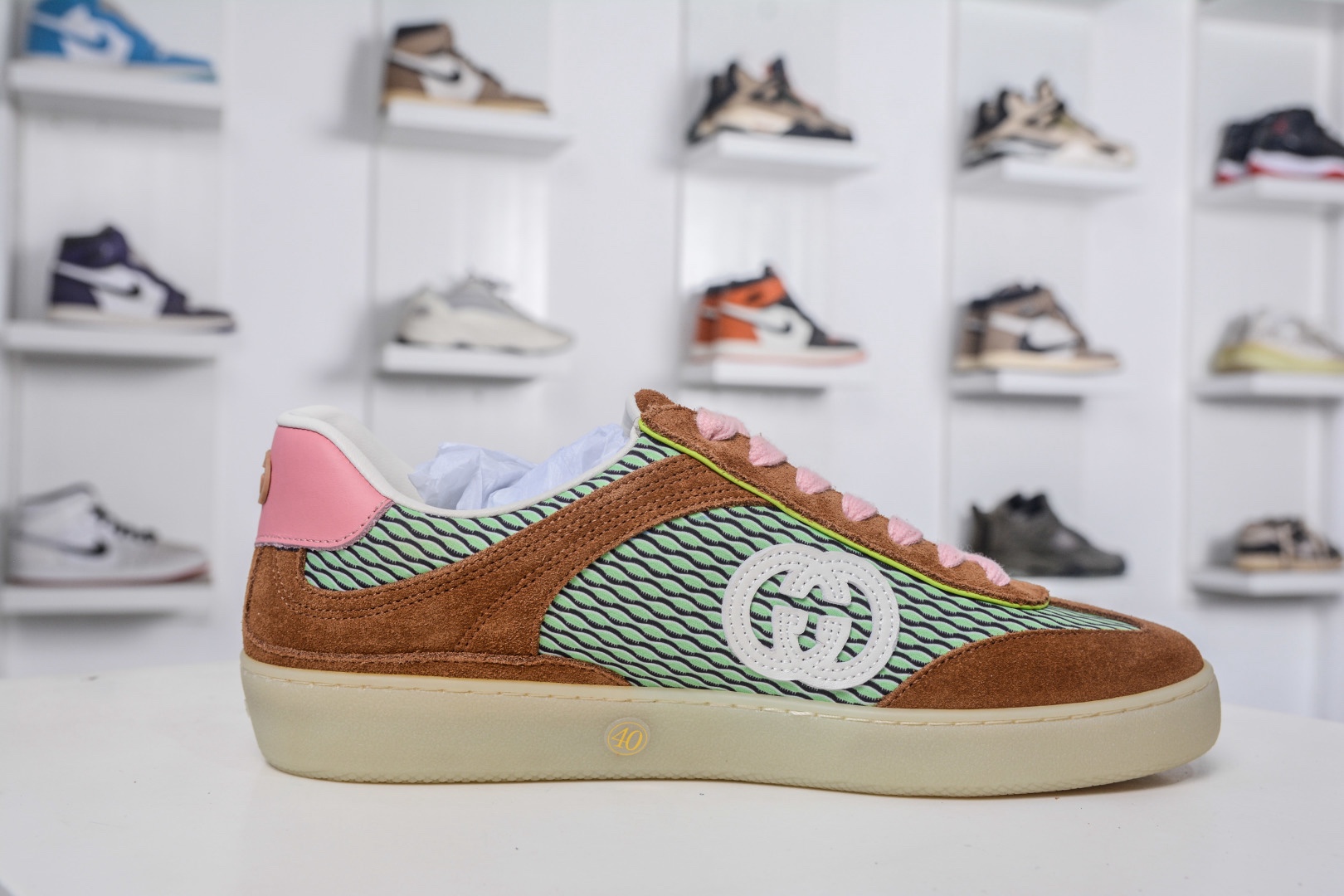 Gucci 古馳G75 圓頭系帶運動
尺碼：35 36 37 38 39 40 41 42 43 44 45 46