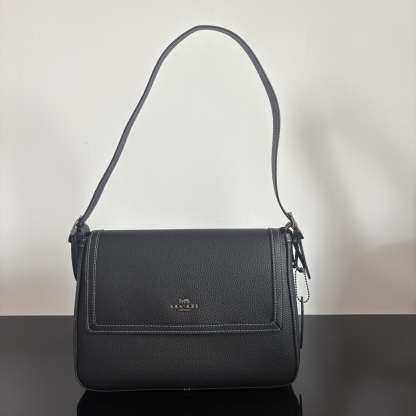 
[新品]COACH/蔻馳奧萊女士ETTA 29號翻蓋單肩包腋下包 CCE56 29*21*12