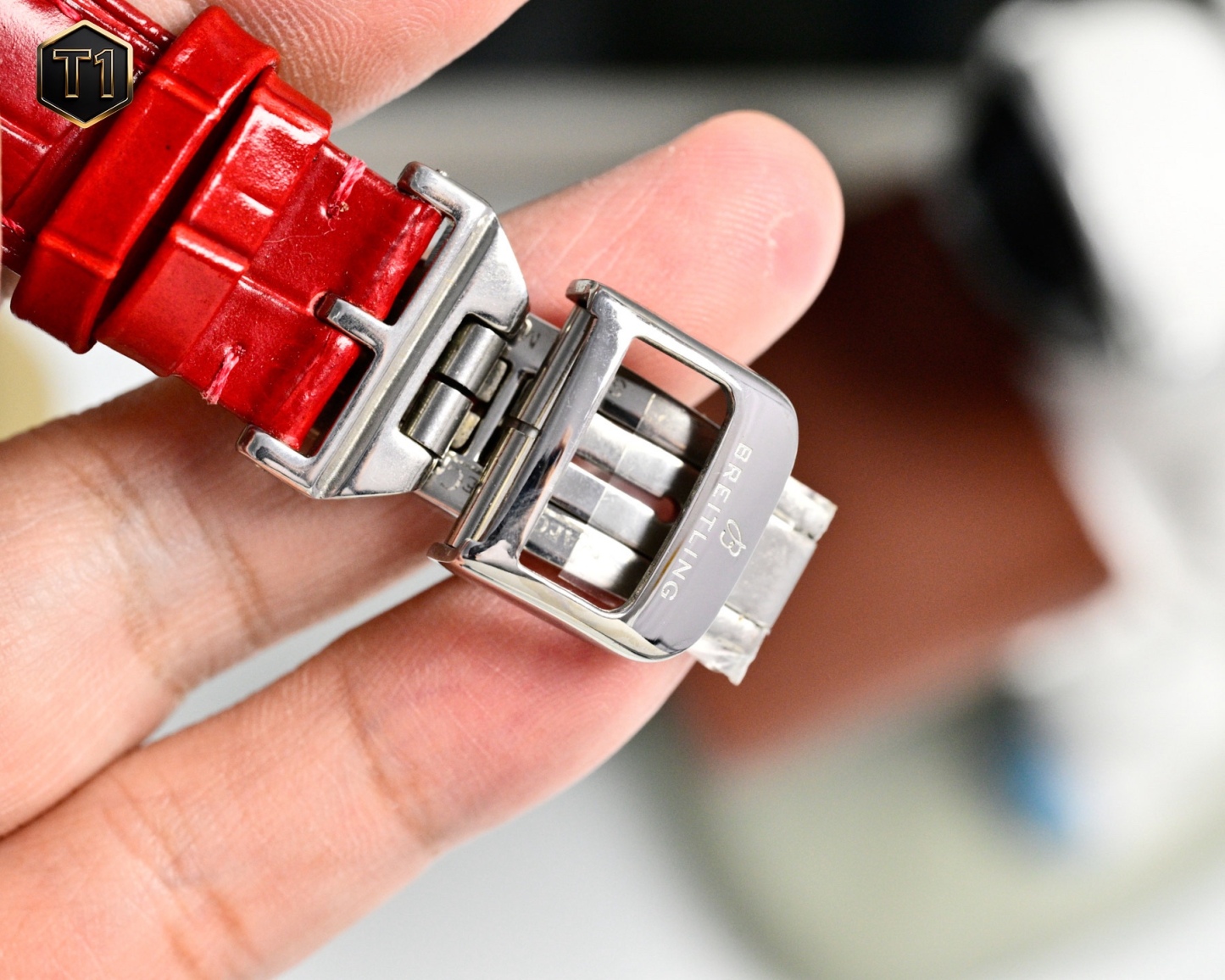 GTR  百年靈新款橫空出世（推出新高度）
全新百年靈機械計時腕表-南海膠囊系列
(chronometer Automatic 36mm)特別版
1⃣️現代復古風格讓您在人群中脫穎而出，打破沈悶，有溫度又不失浪漫！
2⃣️這款優雅的現代復古靈感腕表適合想在人群脫穎而出的女士。（男士也可佩戴，膠囊系列市面最薄的中性款。）
3⃣️融合優異性能和造型美感，時尚而優雅，適合各種場合，多種金屬表殼可供選擇，同時也有鑲嵌彩色寶石鑽，從炫酷的精鋼材百搭雙色間金乃至豪華紅金，一應俱全，時標和多姿多彩錶盤。
4⃣️搭載