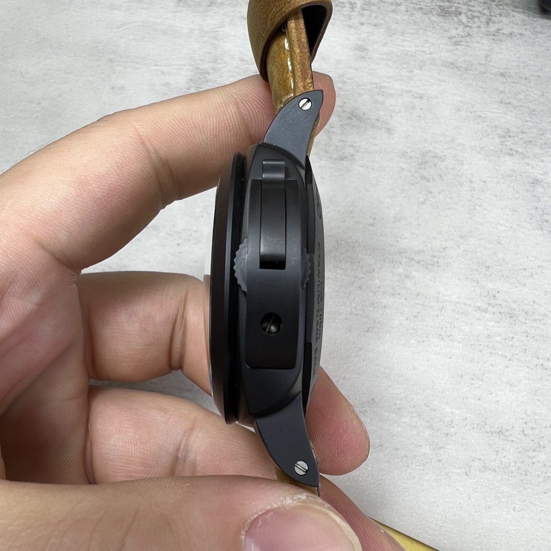 VS限量推薦：沛納海LUMINOR 1950系列PAM00441腕表，陶瓷表殼，9001定制自動機械，44毫米。