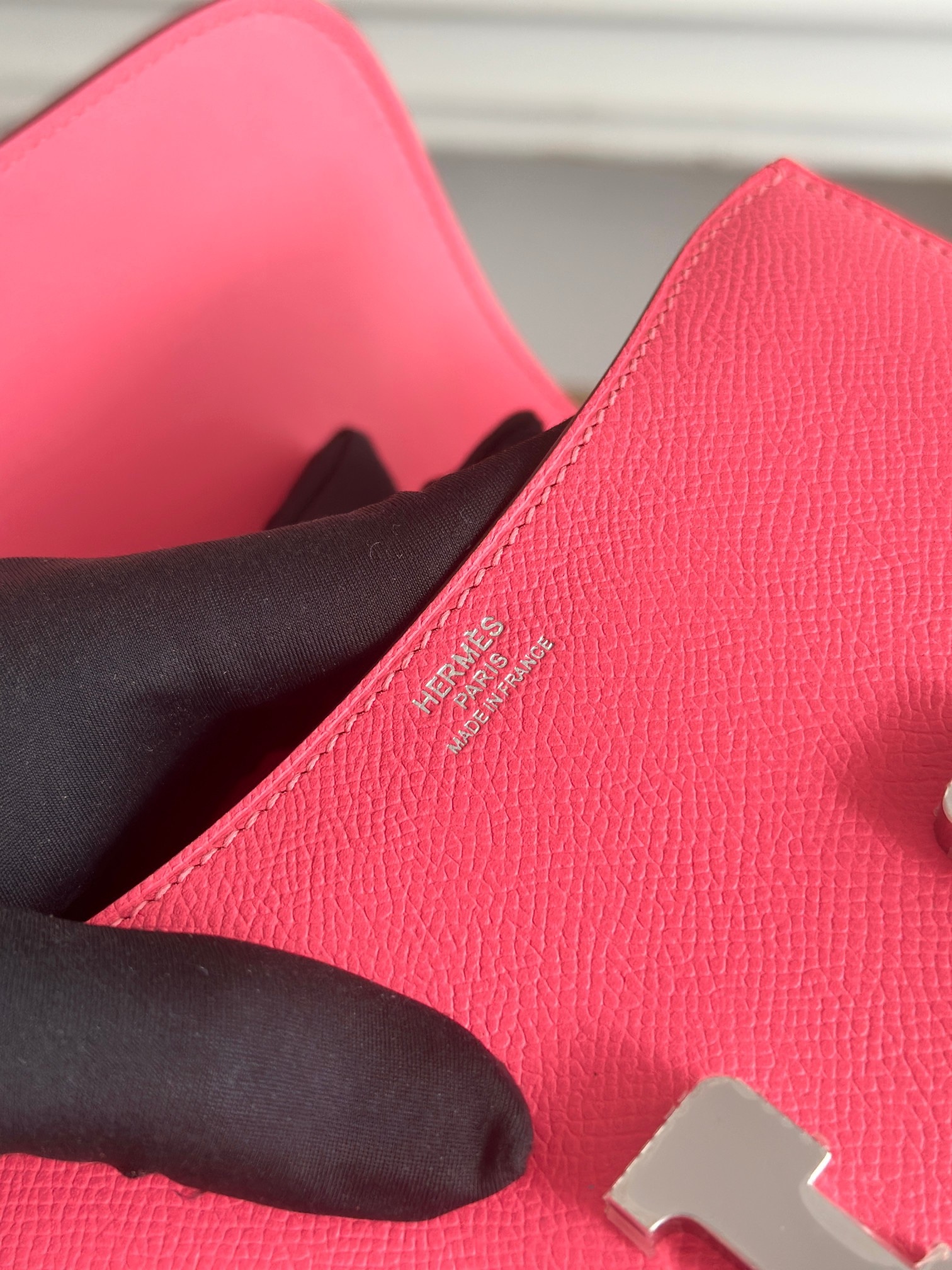 康康  空姐包  
constance  19cm  
epsom掌紋小牛皮  半收工  蠟線縫製