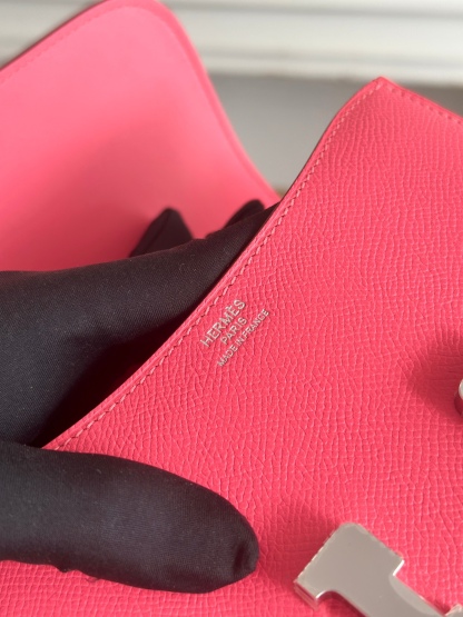 康康  空姐包  
constance  19cm  
epsom掌紋小牛皮  半收工  蠟線縫製