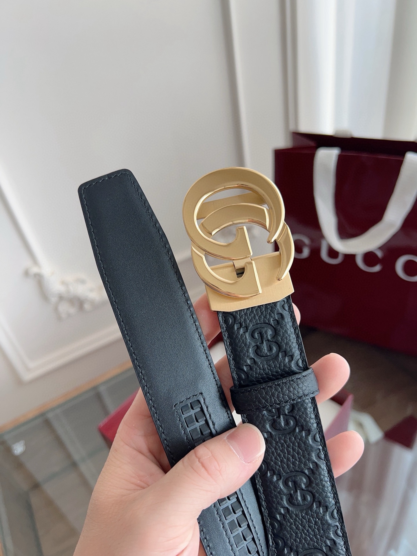 Gucci 古馳 自動平滑扣腰帶 精鋼打造五金 寬度35MM寬 雙面頭層牛皮 自由裁剪設計。