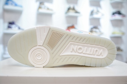 Louis Vuitton Trainer lv時裝走秀運動鞋板鞋  SIZE：36 37 38 39 40 41 42 43 44 45