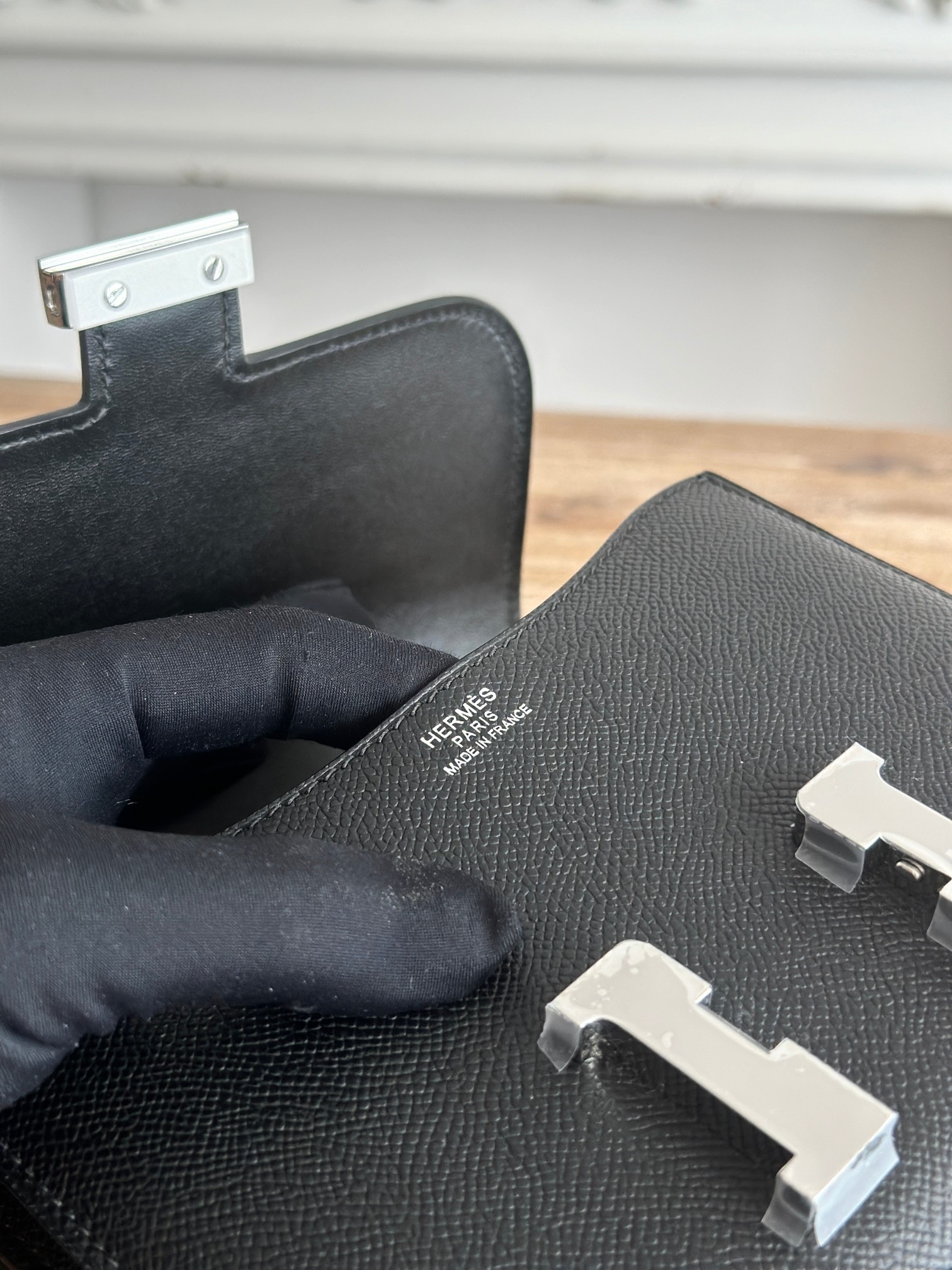 康康  空姐包  
constance  19cm  
epsom掌紋小牛皮  半收工  蠟線縫製