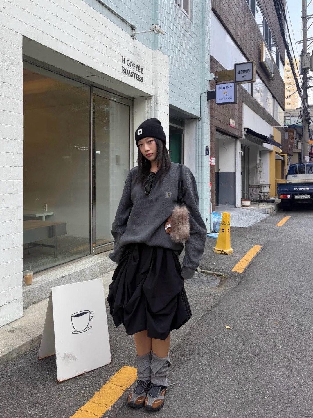 🔝Carhartt 卡哈特 華夫格洗長袖T恤 
定織定染華夫格面料 面料特殊性很大縮水性以及版型都需要考慮在內 控制的縮率都是經過3道工序 第一道面料洗水 第二道面料烘乾 第三道酵素洗 三道後的控制縮率幾乎已經達到最佳狀態
尺碼：S-XL