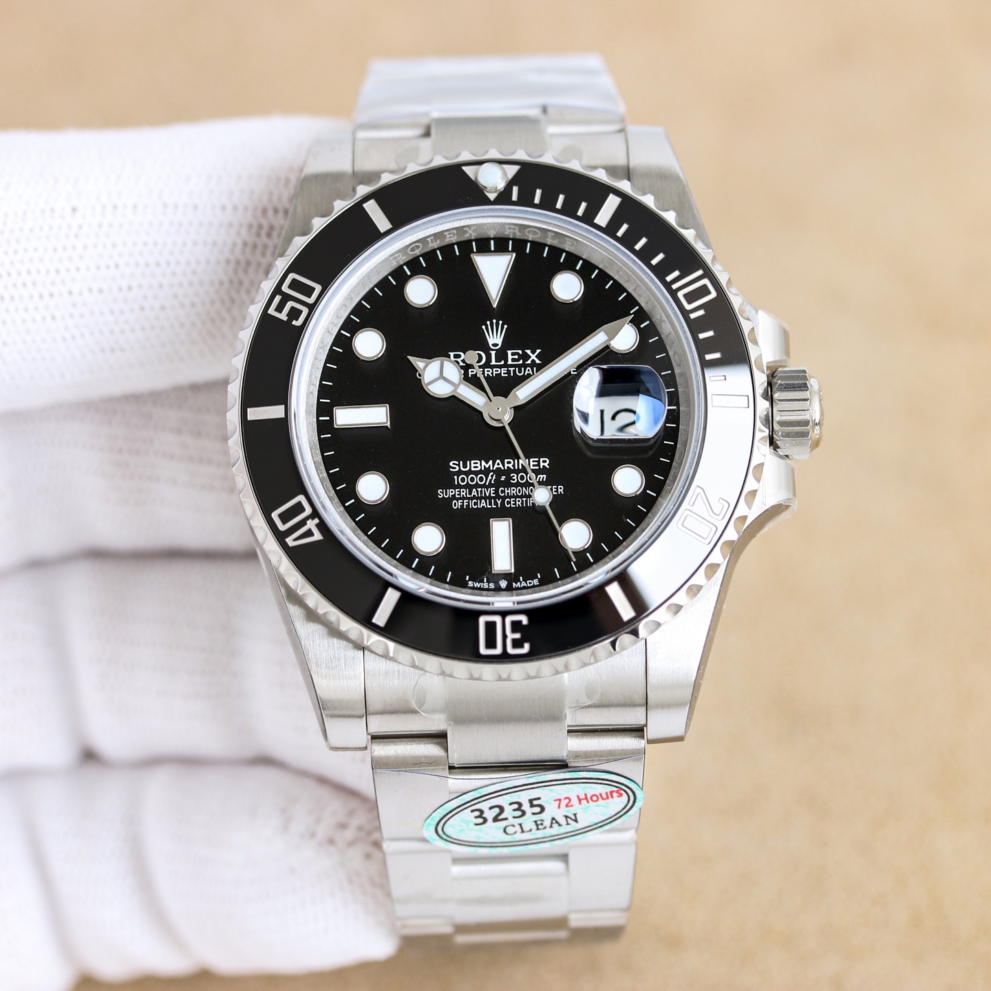 
第四代 BLAKEN 款水鬼系列：間金黑勞力士的暗夜傳奇
 
一、巔峰之作，酷炫呈現
 
- BLAKEN 高級改裝水鬼系列，專為追求獨特與個性的您打造。它將勞力士的經典魅力與現代改裝美學完美融合，讓您在任何場合都能展現出美與酷的獨特氣質。
 
二、精湛工藝，極致還原
 
- 表身間金黑化：表身採用 DLC 黑化處理，不僅增添了神秘深邃的質感，更使其耐磨性大幅提升，經久耐用。
- 錶盤特效：Blacken 改裝團隊精心復刻的一比一錶盤，以 100%的還原度重現獨特魅力，每一次凝視錶盤，都彷彿置身於神秘