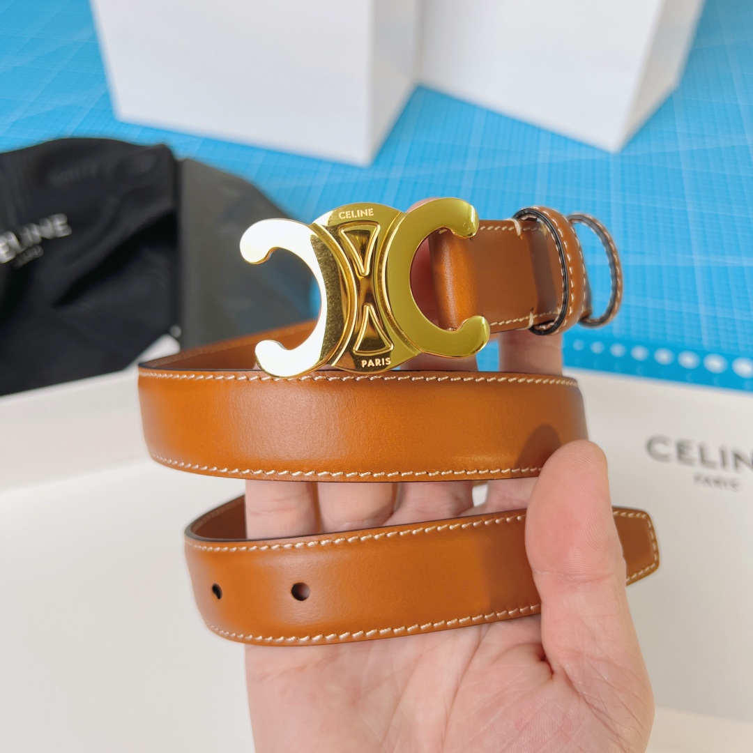 《CELINE》塞琳🇫🇷法國原廠皮料，棕色全皮 品質毋庸置疑 ，沒有更好，寬2.5cm