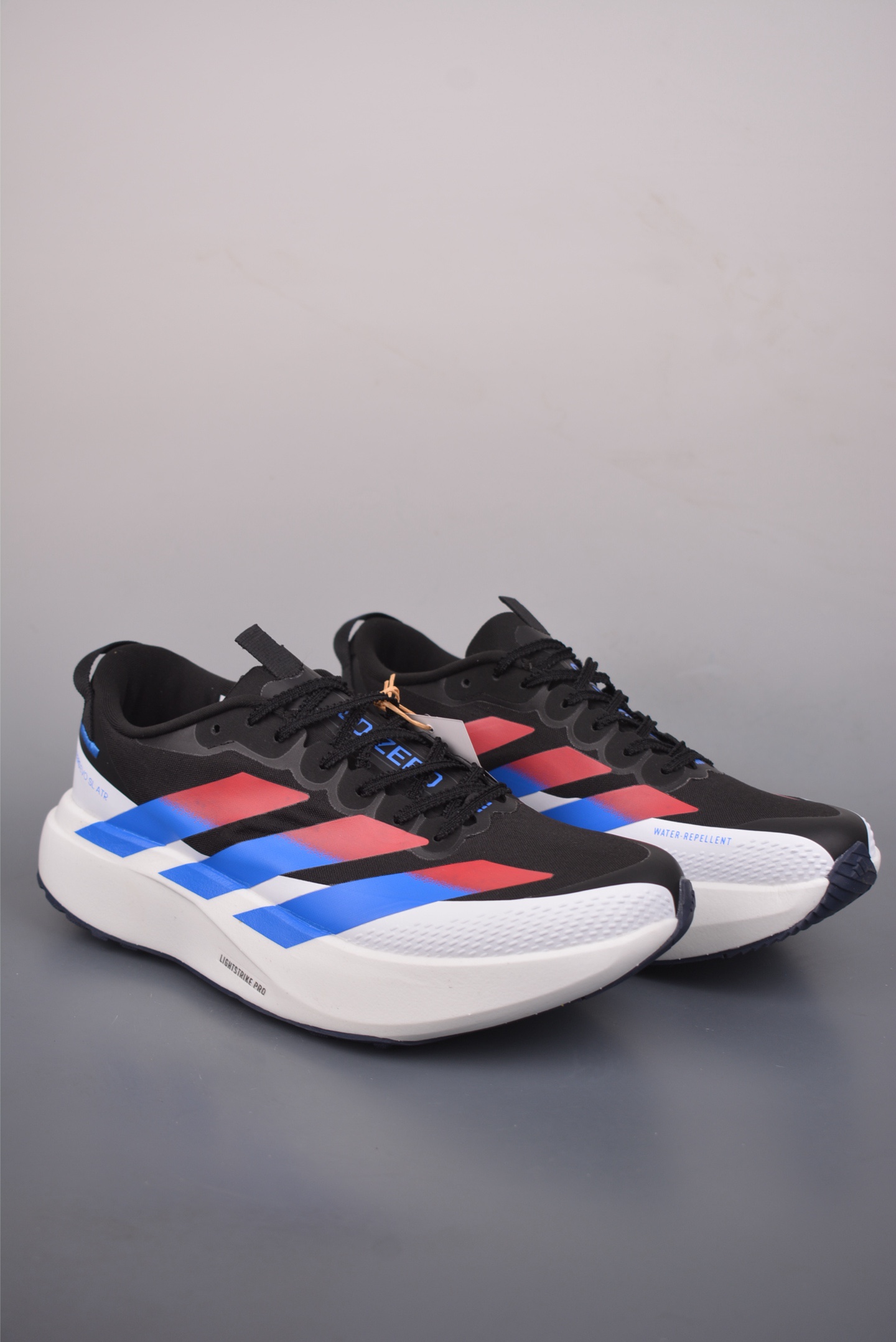 Adidas Adizero Evo SL ATR M
阿迪超輕透氣緩震跑鞋 
官方貨號: KK10662332
尺碼：36 36.5 37 38 38.5 39 40 40.5 41 42 42.5 43 44 44.5 45 46