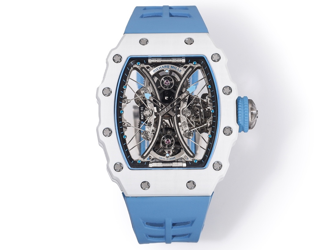 白色TPT石英纖維
【RICHARD MILLE】理查米爾RM53-01 將腕表設計與運動賽事相互結合，完美詮釋了賽場上的勇者堅定信念、頑強拼搏的精神。RM53-01以馬術運動為背景，採用多種高科技材料來抵御運動時帶來的強烈撞擊，從而保證不受破壞、正常運轉。高科技材質打造如同“護具”。“RM 53-01 PABLO MAC DONOUGH”的陀飛輪腕表，此款腕表除具備運動腕表的動感與活力外，還配備了堅固的TPT®碳纖維表殼、層壓藍寶石水晶表鏡以及固定機芯的懸浮式鋼索，有效的降低巨大衝擊、