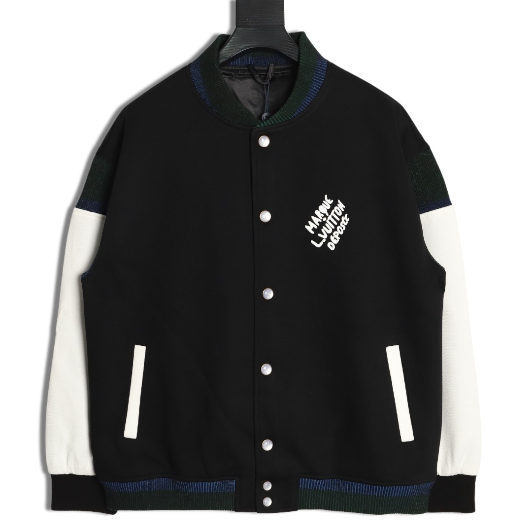 🔝LOUIS VUITTON LV 黑白拼皮棒球服夾克外套
原版22000購入開發，圓啊阿姨布料採用加厚550g賽爾棉潮牌衛衣料，進口精梳棉雙股珠地面料，彩色漸變螺紋，進口機精密刺繡，多重面料復合，原版定制輔料。定做珍珠紐扣，寬松版型，男女同款
B Size：S-L