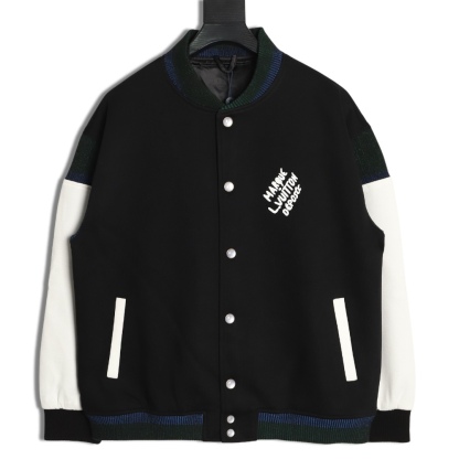🔝LOUIS VUITTON LV 黑白拼皮棒球服夾克外套
原版22000購入開發，圓啊阿姨布料採用加厚550g賽爾棉潮牌衛衣料，進口精梳棉雙股珠地面料，彩色漸變螺紋，進口機精密刺繡，多重面料復合，原版定制輔料。定做珍珠紐扣，寬松版型，男女同款
B Size：S-L
