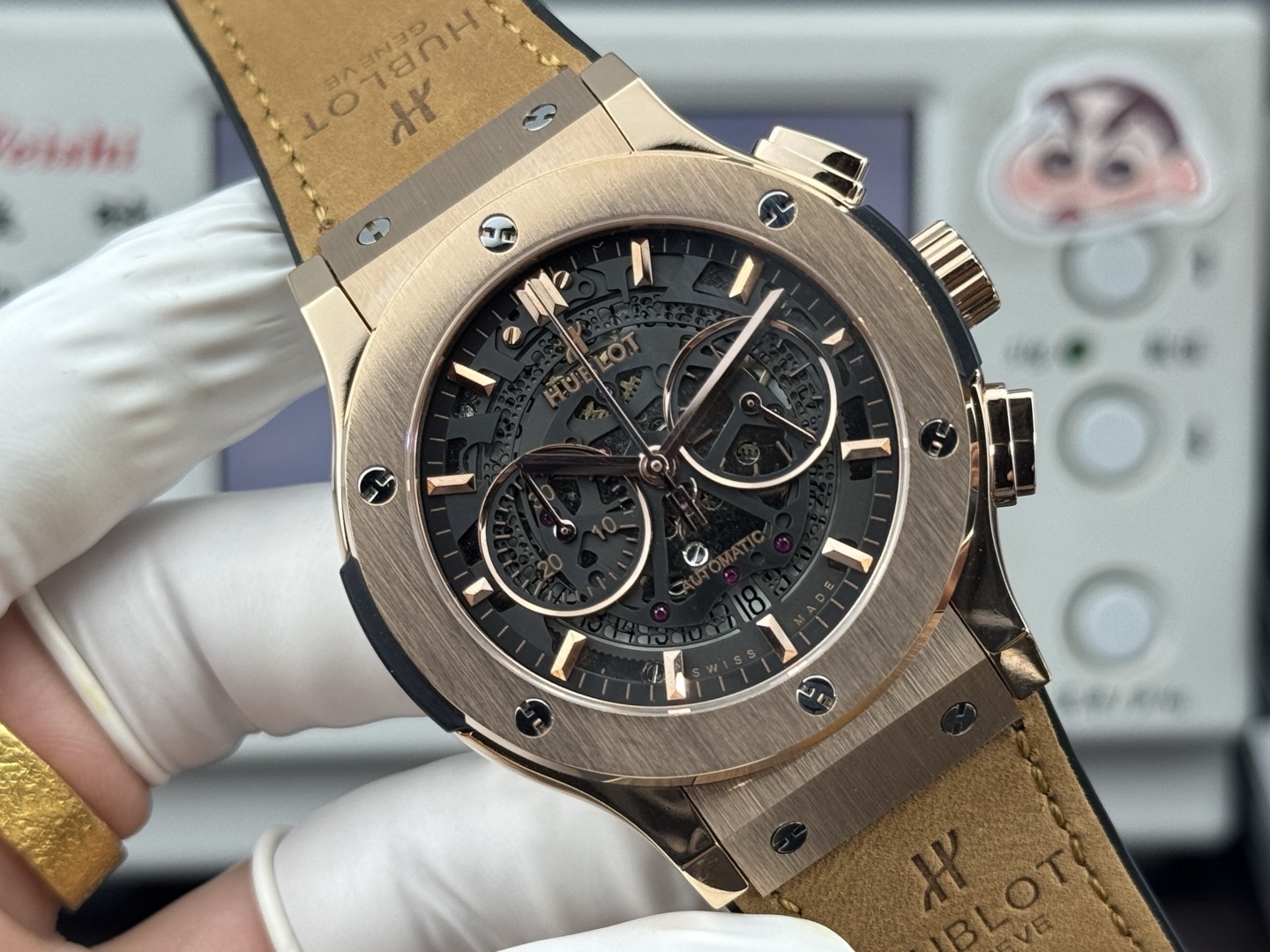 （实拍圖）升級版宇舶hublot恆寶表經典融合CLASSIC FUSION系列，直徑45mm，表殼316L精鋼，耐磨藍寶石玻璃，施華洛世奇鑽石鑲嵌，進口搭載進口7750多巧能計時機芯，還原原裝所有功能，在不同的時空共鳴，如繪畫，如音樂，如時計，獨一無二的HUBLOT最配獨一無二的他，經典融合計時腕表。