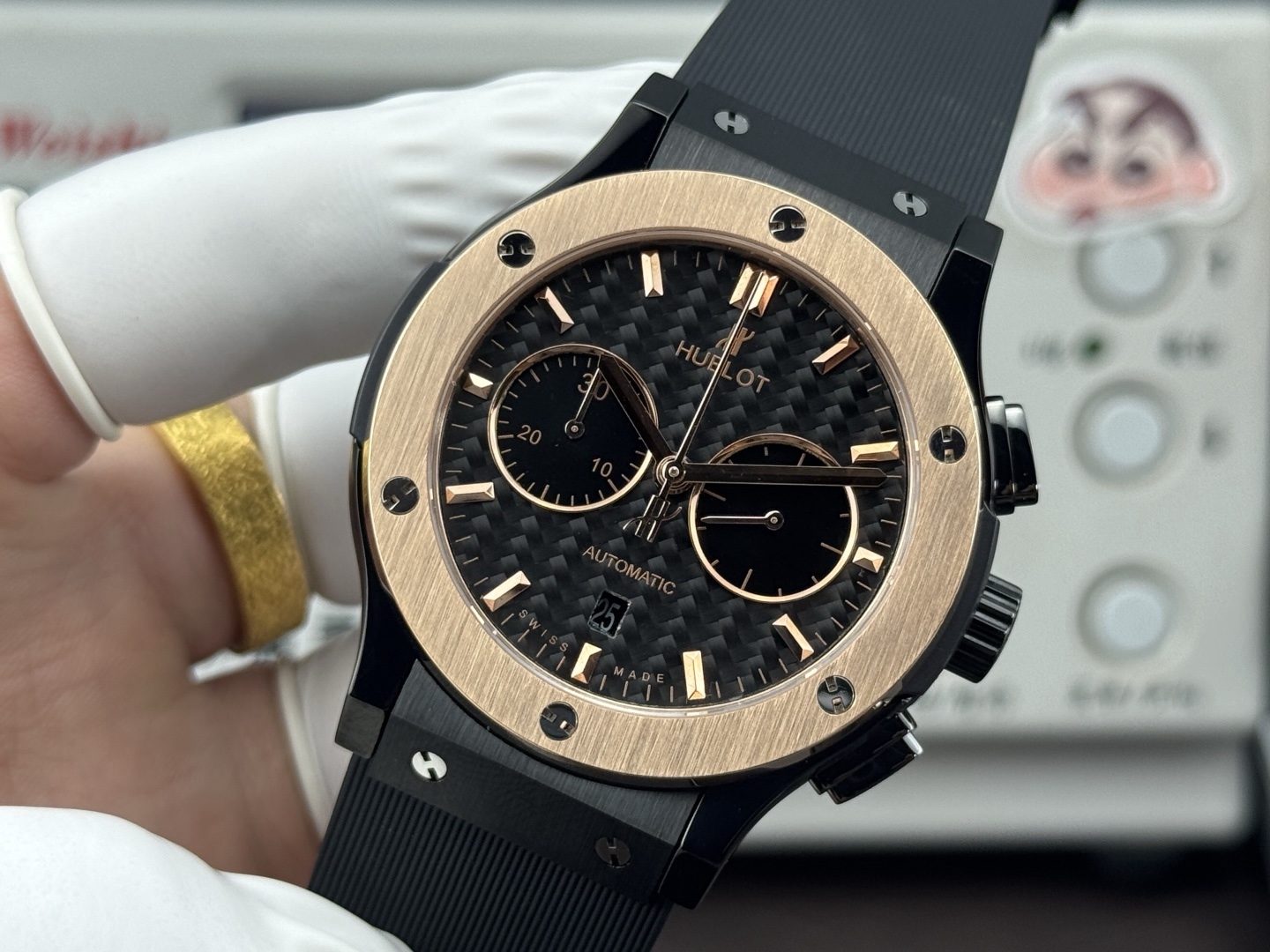 （实拍圖）升級版宇舶hublot恆寶表經典融合CLASSIC FUSION系列，直徑45mm，表殼316L精鋼，耐磨藍寶石玻璃，施華洛世奇鑽石鑲嵌，進口搭載進口7750多巧能計時機芯，還原原裝所有功能，在不同的時空共鳴，如繪畫，如音樂，如時計，獨一無二的HUBLOT最配獨一無二的他，經典融合計時腕表。