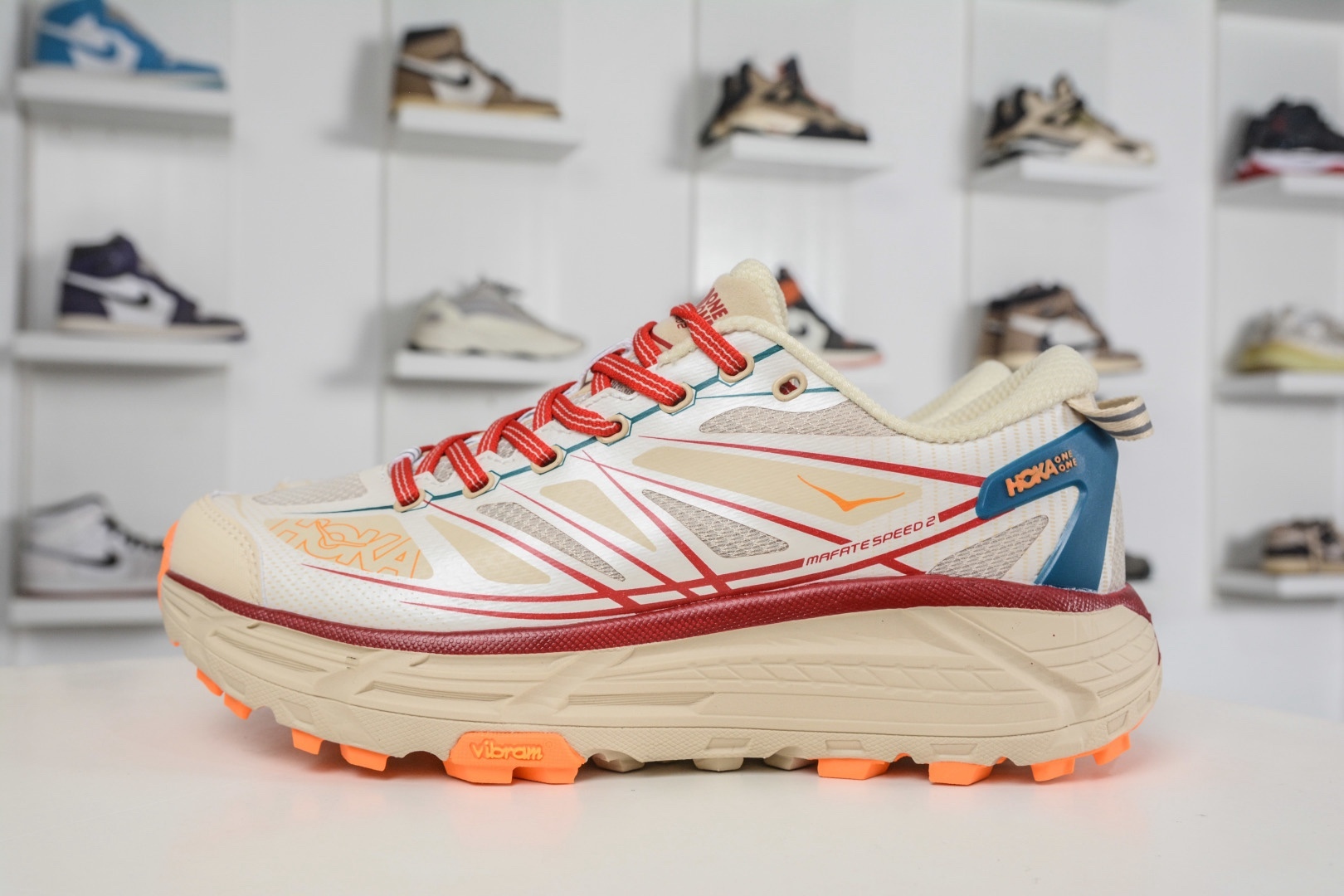 HOKA ONE ONE Mafate Speed 2 Low 輕量低幫戶外越野跑鞋
貨號:1126851/CMPP
尺碼:36 36.5 37.5 38 38.5 39 40 40.5 41 42 42.5 43 44 45