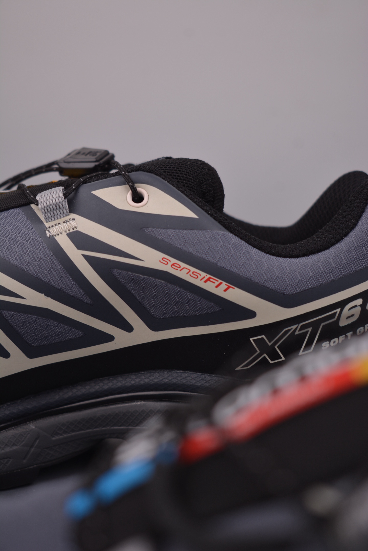 薩洛蒙 XT-6 GTX
探索者系列 
潮流越野機能戶外休閒運動跑步鞋
官方貨號: 4745063422
尺碼：36 36.5 37 38 38.5 39 40 40.5 41.5 42 42.5 43 44 45 
