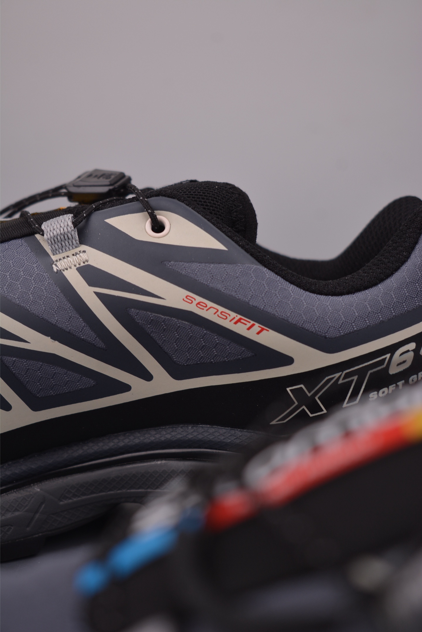 薩洛蒙 XT-6 GTX
探索者系列 
潮流越野機能戶外休閒運動跑步鞋
官方貨號: 4745063422
尺碼：36 36.5 37 38 38.5 39 40 40.5 41.5 42 42.5 43 44 45 
