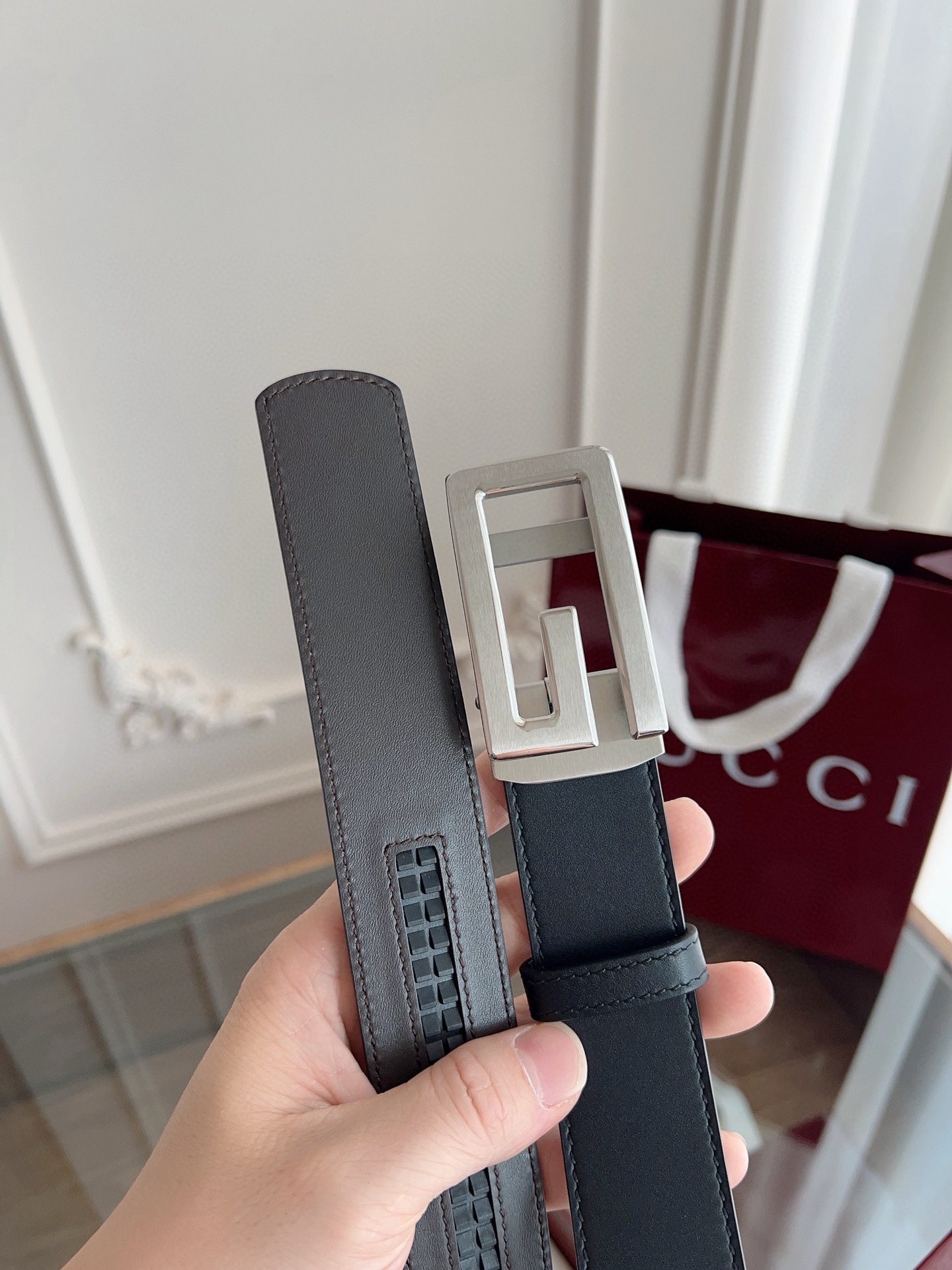 Gucci 古馳 自動平滑扣腰帶 精鋼打造五金 寬度35MM寬 雙面頭層牛皮 自由裁剪設計。