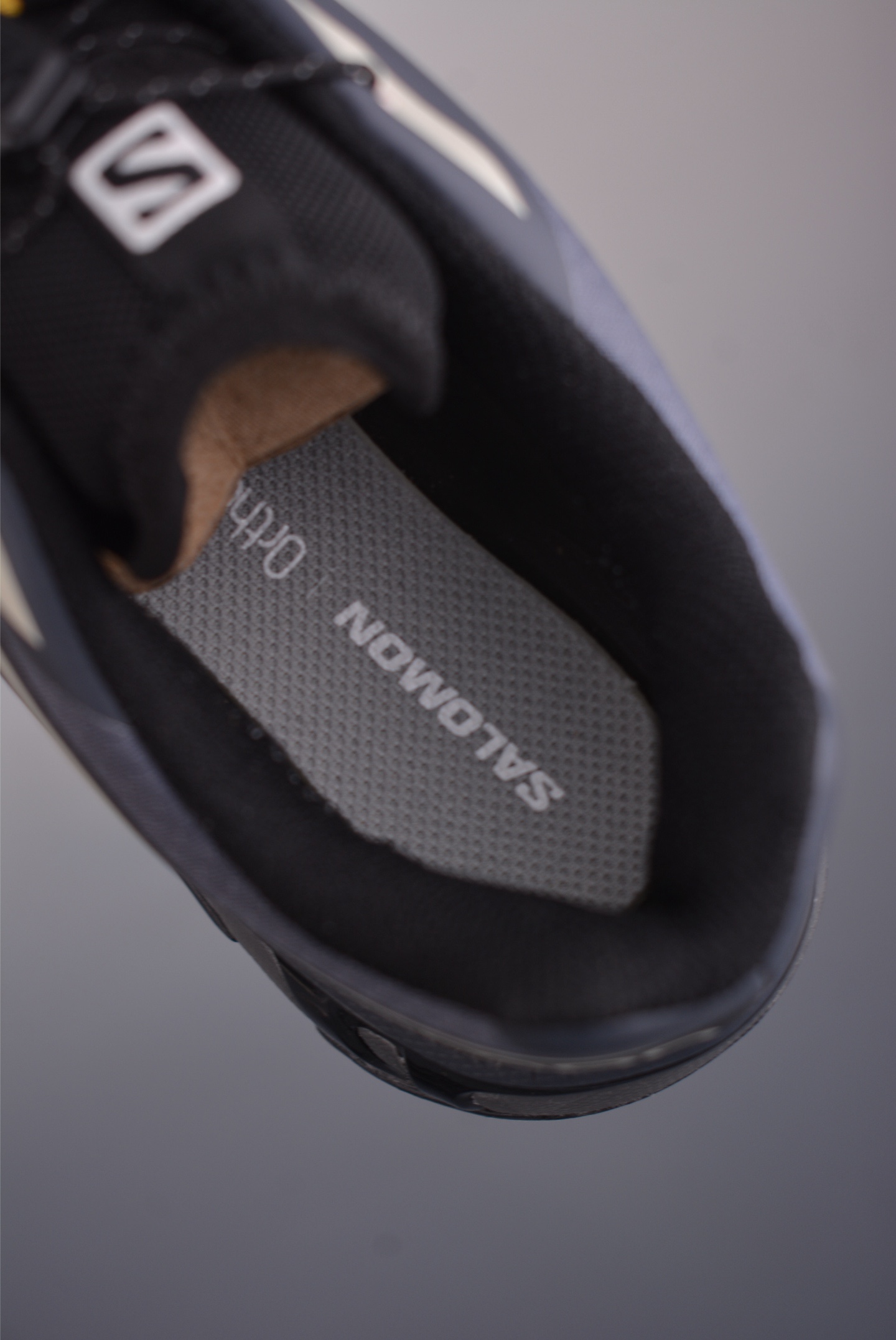 薩洛蒙 XT-6 GTX
探索者系列 
潮流越野機能戶外休閒運動跑步鞋
官方貨號: 4745063422
尺碼：36 36.5 37 38 38.5 39 40 40.5 41.5 42 42.5 43 44 45 
