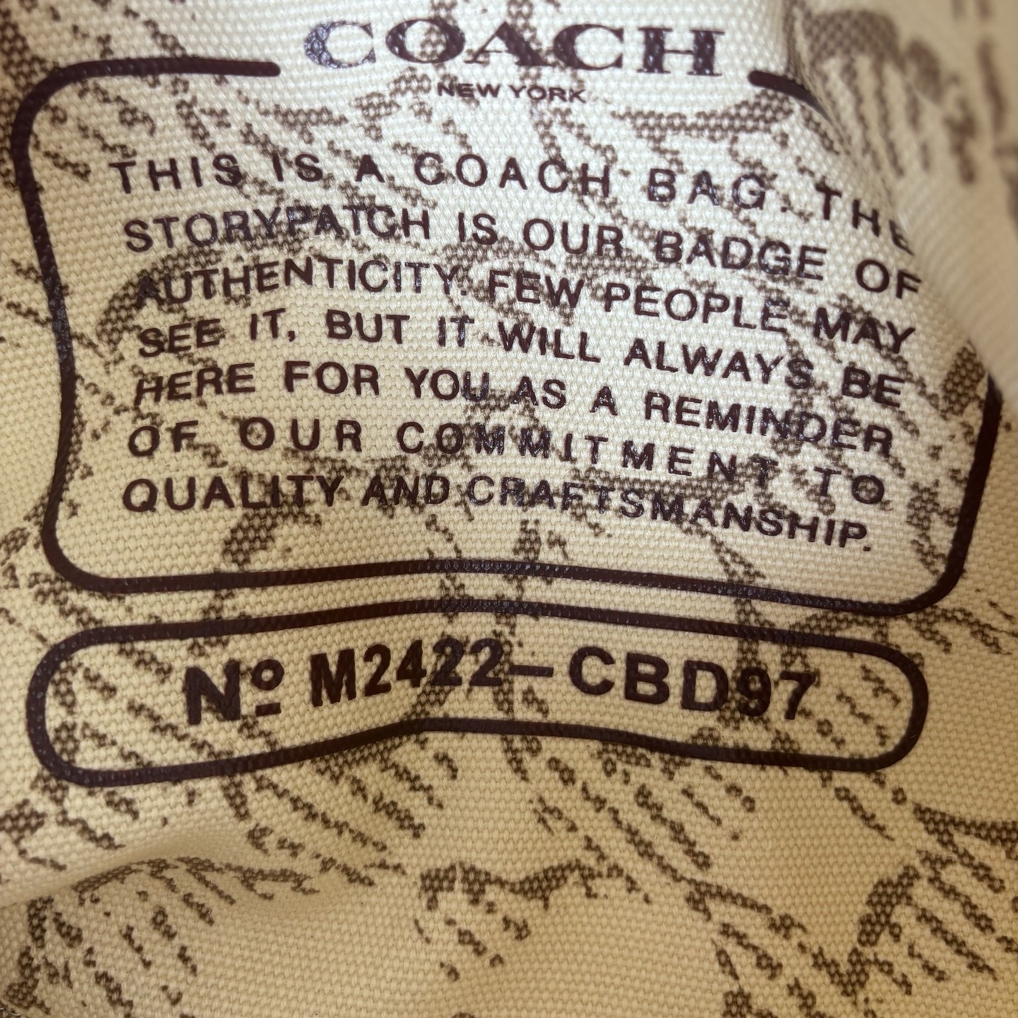 
COACH/蔻驰女士经典标志CARGO双肩包 CBD97 尺寸33*38.5*14
