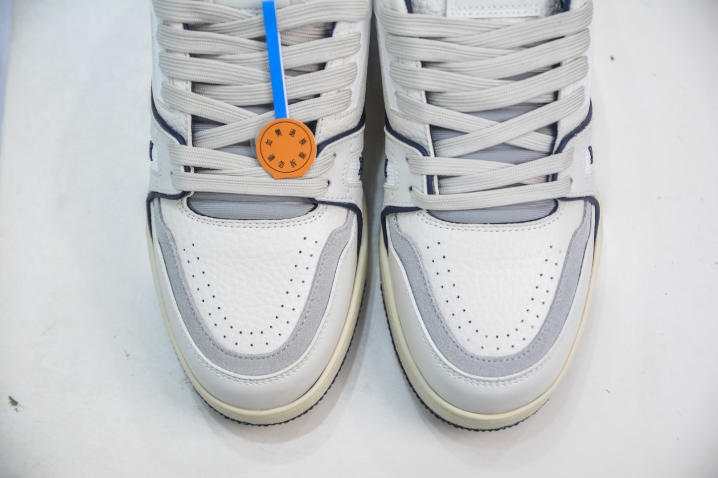 Louis Vuitton Trainer lv時裝走秀運動鞋板鞋 SIZE：36 37 38 39 40 41 42 43 44 45