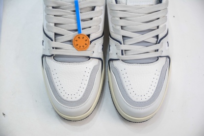 Louis Vuitton Trainer lv時裝走秀運動鞋板鞋 SIZE：36 37 38 39 40 41 42 43 44 45
