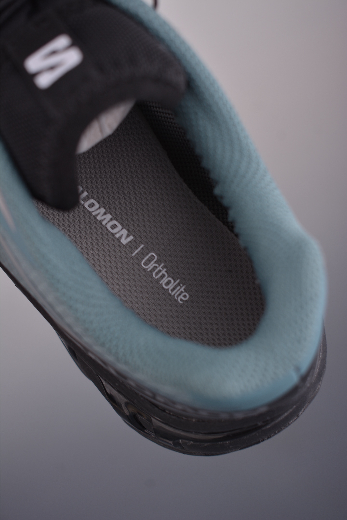 薩洛蒙 Salomon XT-6 
EXPANSE探索者系列 
潮流越野機能戶外休閒運動跑步鞋
官方貨號: 478614 252722
尺碼：36 36.5 37.8 38 38.5 39 40 40.5 41 42 42.5 43 44 44.5 45