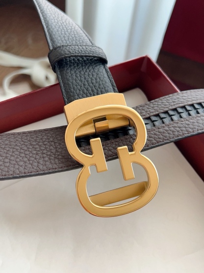 Gucci 古馳 自動平滑扣腰帶 精鋼打造五金 寬度35MM寬 雙面頭層牛皮 自由裁剪設計。