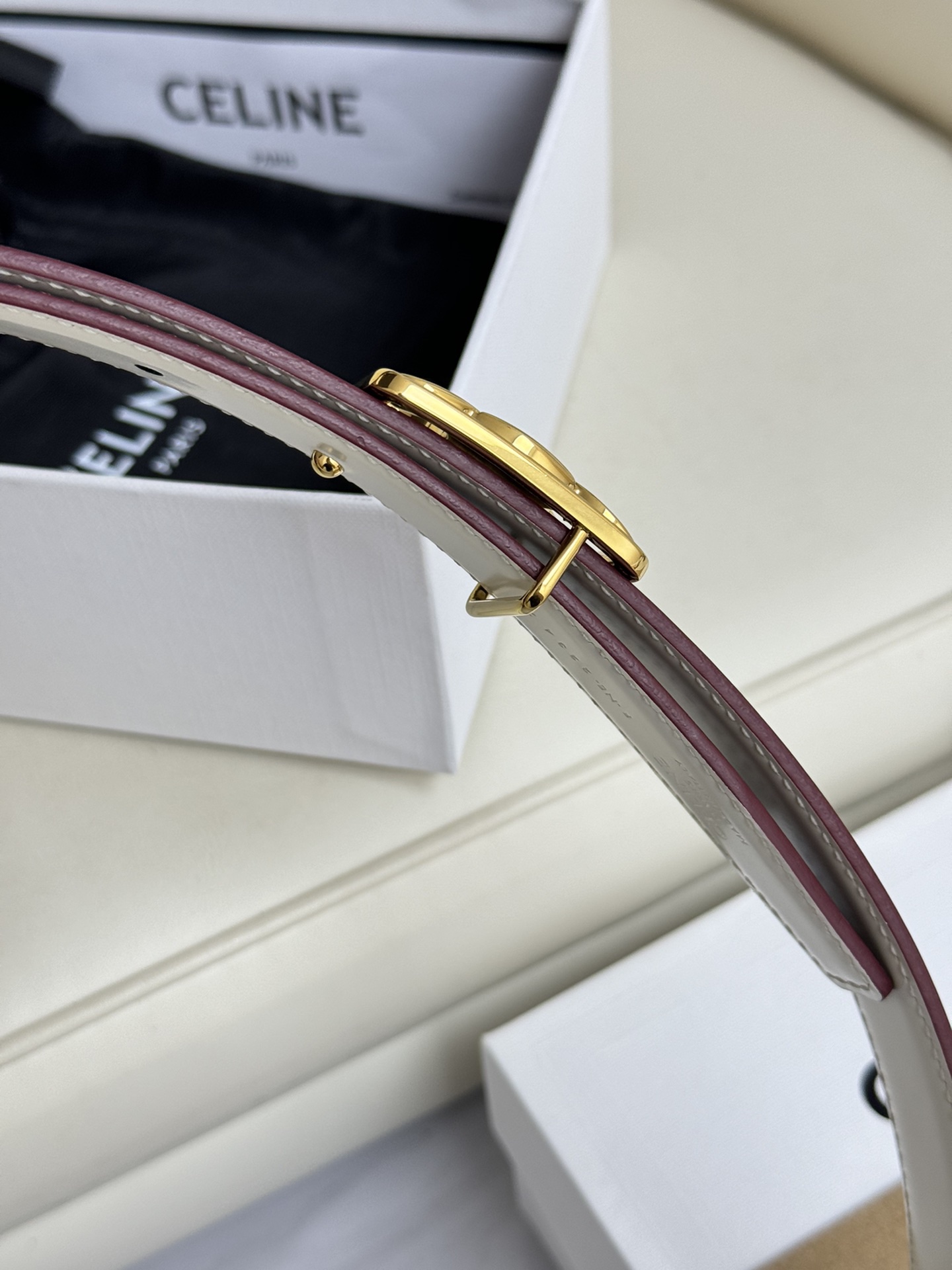 賽琳女裝原單新款寬度:2.5cm精品凱旋門銅扣，正品復刻進口精選優質頭層小牛皮，全粒面小牛皮，比拼正品無壓力。