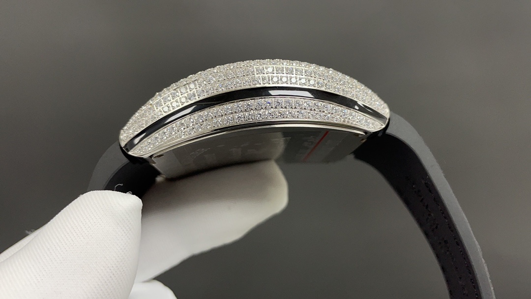 V45法兰克穆勒 满天星 白钻 44mm 2824机 顶级品质 出货实拍✈️