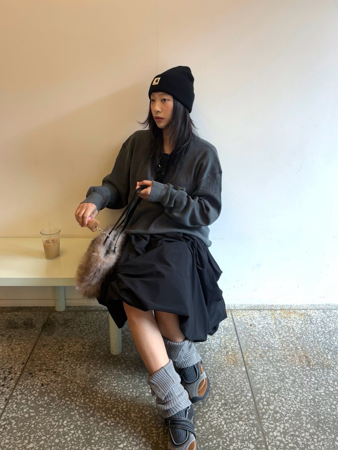 🔝Carhartt 卡哈特 華夫格洗長袖T恤 
定織定染華夫格面料 面料特殊性很大縮水性以及版型都需要考慮在內 控制的縮率都是經過3道工序 第一道面料洗水 第二道面料烘乾 第三道酵素洗 三道後的控制縮率幾乎已經達到最佳狀態
尺碼：S-XL
