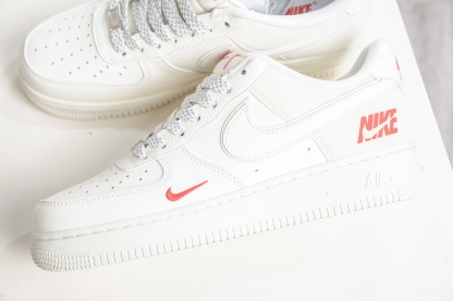 Nike Air Force 1 Low 07 米白紅 
貨號：CS5288 079
Size：36 36.5 37.5 38 38.5 39 40 40.5 41 42 42.5 43 44 44.5 45