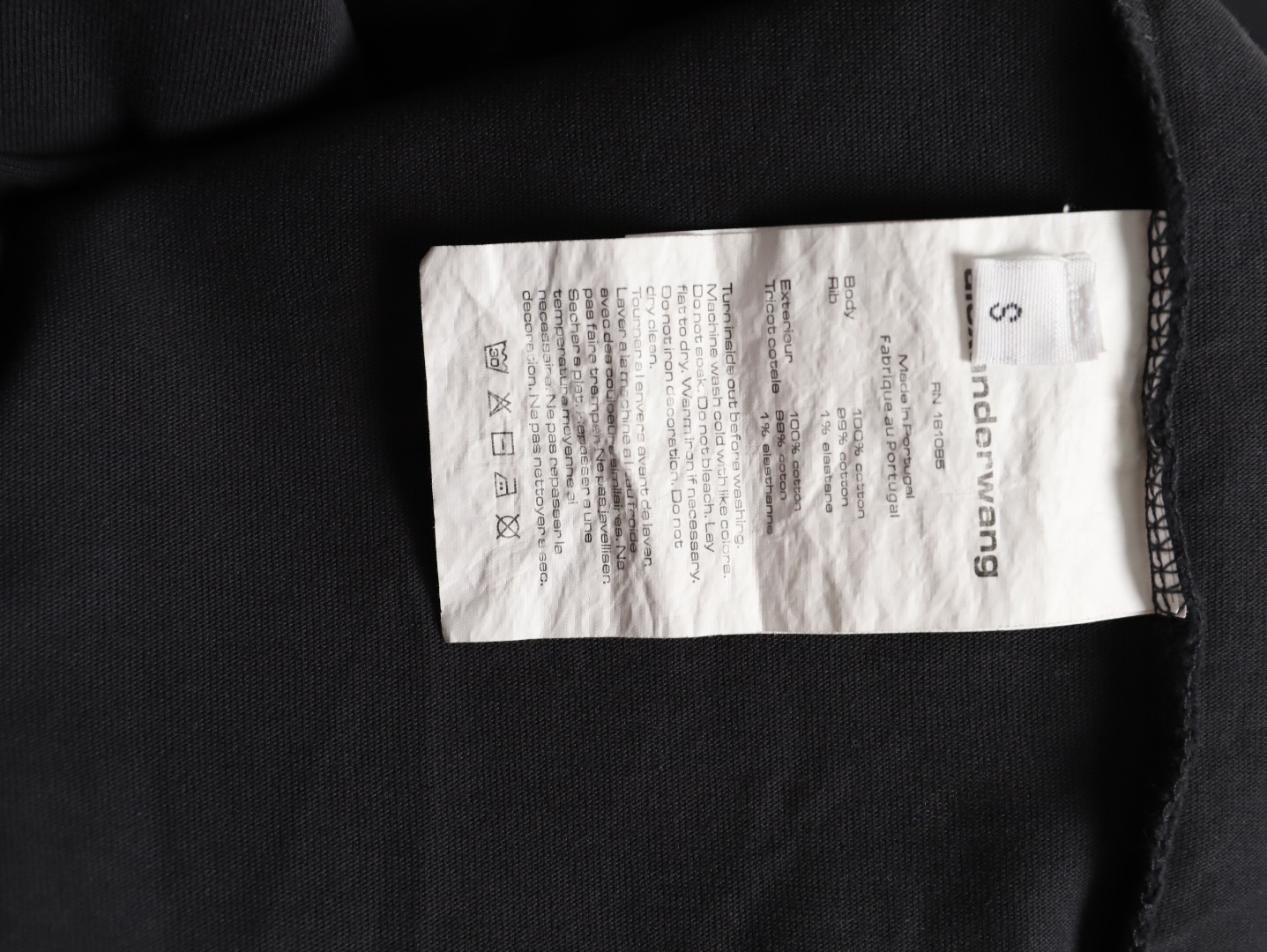 🔝Alexander Wang 亞歷山大王 26SS 燙鑽流星印花短袖T恤
獨家對版定織定染高品質精梳棉棉紗 面料手感柔軟舒適，與原版面料相同！水洗去毛，正品版型，做到了真正的"oversize“版型
尺碼：S-XL