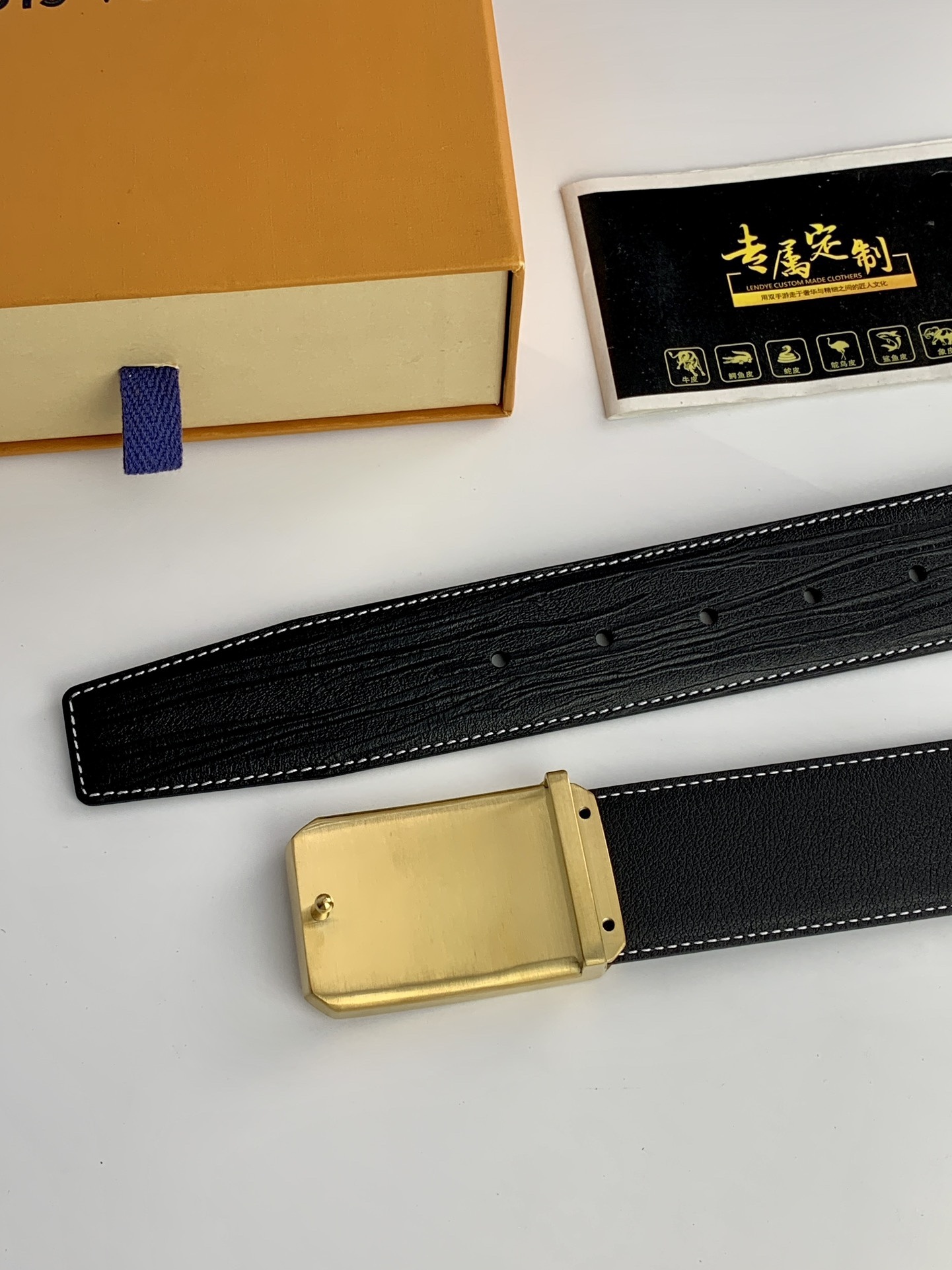 【L家】原單 專櫃新款黑色小牛皮腰帶，寬度3.8cm，內襯小牛皮，搭配專櫃新款鋼扣.工藝精湛、手感柔軟、細膩，高端定制，經典之作.