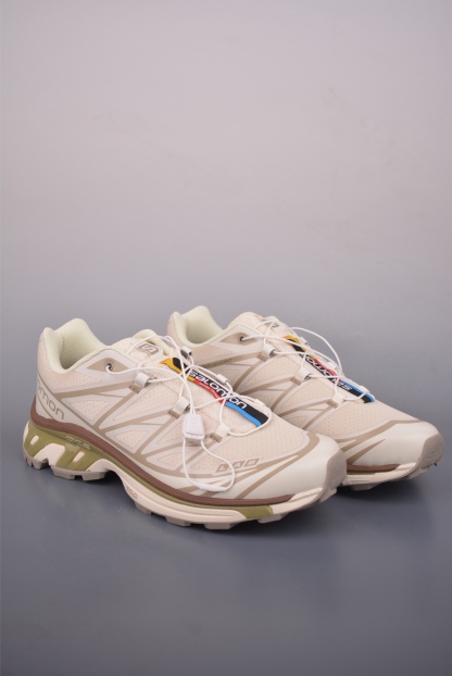 -薩洛蒙 Salomon XT 
QUEST GTX 探索者系列 
潮流越野機能戶外休閒運動跑步鞋
官方貨號: 4784782722
尺碼：36 36.5 37 38 38.5 39 40 40.5 41.5 42 42.5 43 44 44.5 45