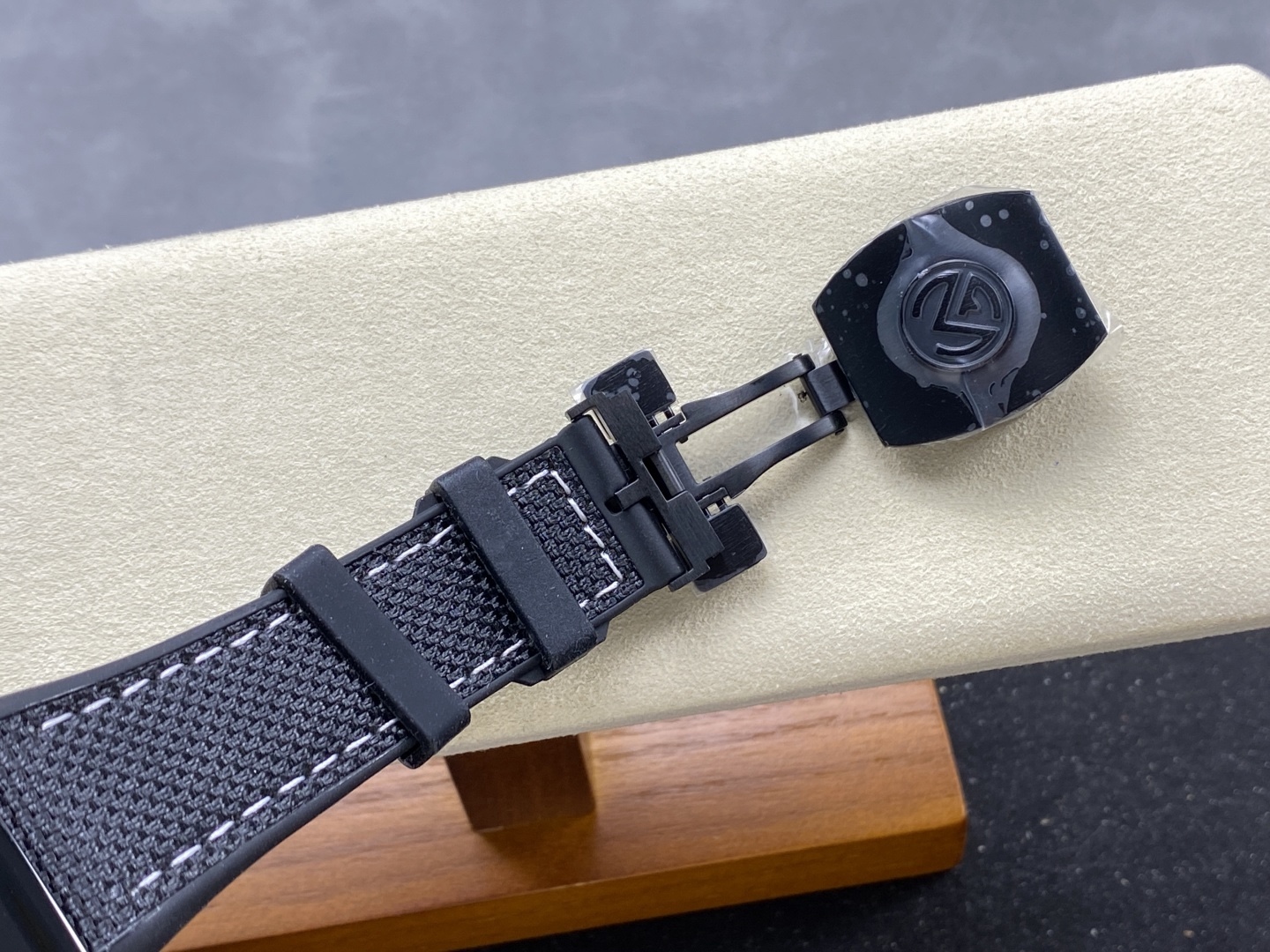 ABF 法兰克 法穆兰 V45陶瓷游艇2824机芯
