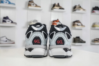 Asics Gel-NYC 亞瑟士運動休閒透氣專業跑鞋
貨號: 1203A383 003
尺碼：36 37 37.5 38 39.5 40 40.5 41.5 42 42.5 43.5 44 45