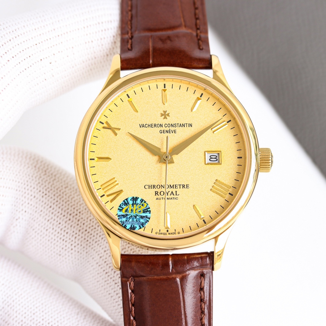 
江詩丹頓傳承系列腕表火爆上市！🔥簡雅大方，完美結合，讓你感受優雅紳土氣息！[禮物]該表搭載原裝進口9015超薄機芯，每小時振頻28800次，性能穩定，零返修！表殼： 釆用316 精鋼，藍寶石玻璃鏡面！🎖搭配意大利真皮錶帶原裝扣，直徑：40 mm，超強防水，簡潔大氣，高端品質，適合各種商務場合，送禮首選！